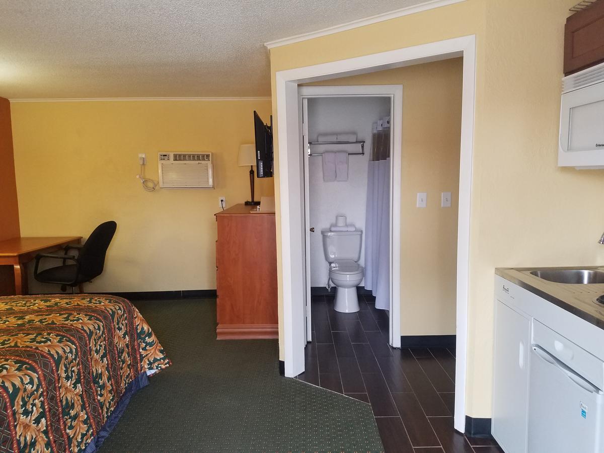 Budget Inn - Keokuk ภายนอก รูปภาพ