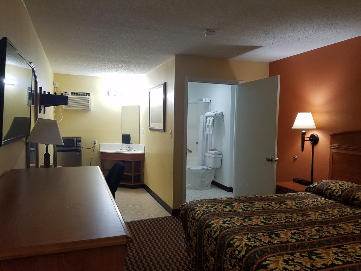 Budget Inn - Keokuk ภายนอก รูปภาพ